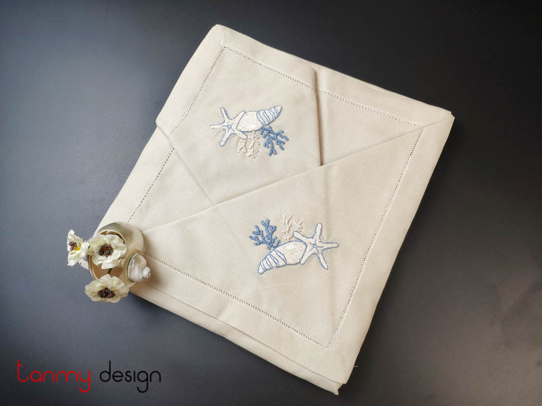 Napkin set shellfish embroidery